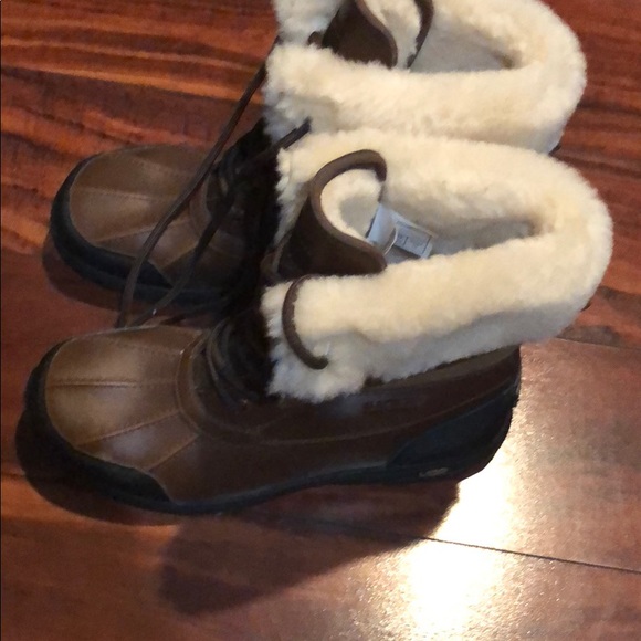 Butte UGG boots - Picture 3 of 5
